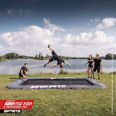 32.51.26.30_8715839090772_BERG SPORTS Ultim Pro Bouncer FlatGround 5x5_Ecomkit_EN_6