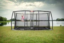 32.41.95.31_8715839077575_BERG Ultim Elite FlatGround 500 Grey + Safety Net DLX XL_Mood Image_10