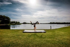 36.01.14.01_8715839103489_BERG AirTrack Home 300_Mood Image_2