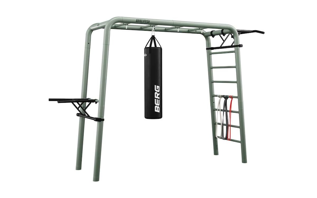 Playbase BERG Medium Zelená + Sportovní sada