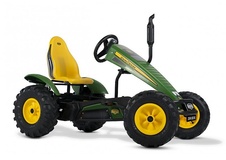 john_deere_elektricky