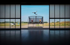 32.55.96.30_8715839090802_BERG SPORTS Ultim Pro Bouncer Regular 5x5 + Safety Net XL_Mood Image_5