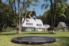 37.54.03.02_8715839100860_BERG SPORTS Elite InGround 430 Grey_Mood Image_13